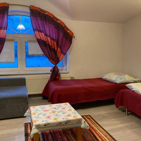 Lesniczowka Pokoje Goscinne Gdynia Exterior foto